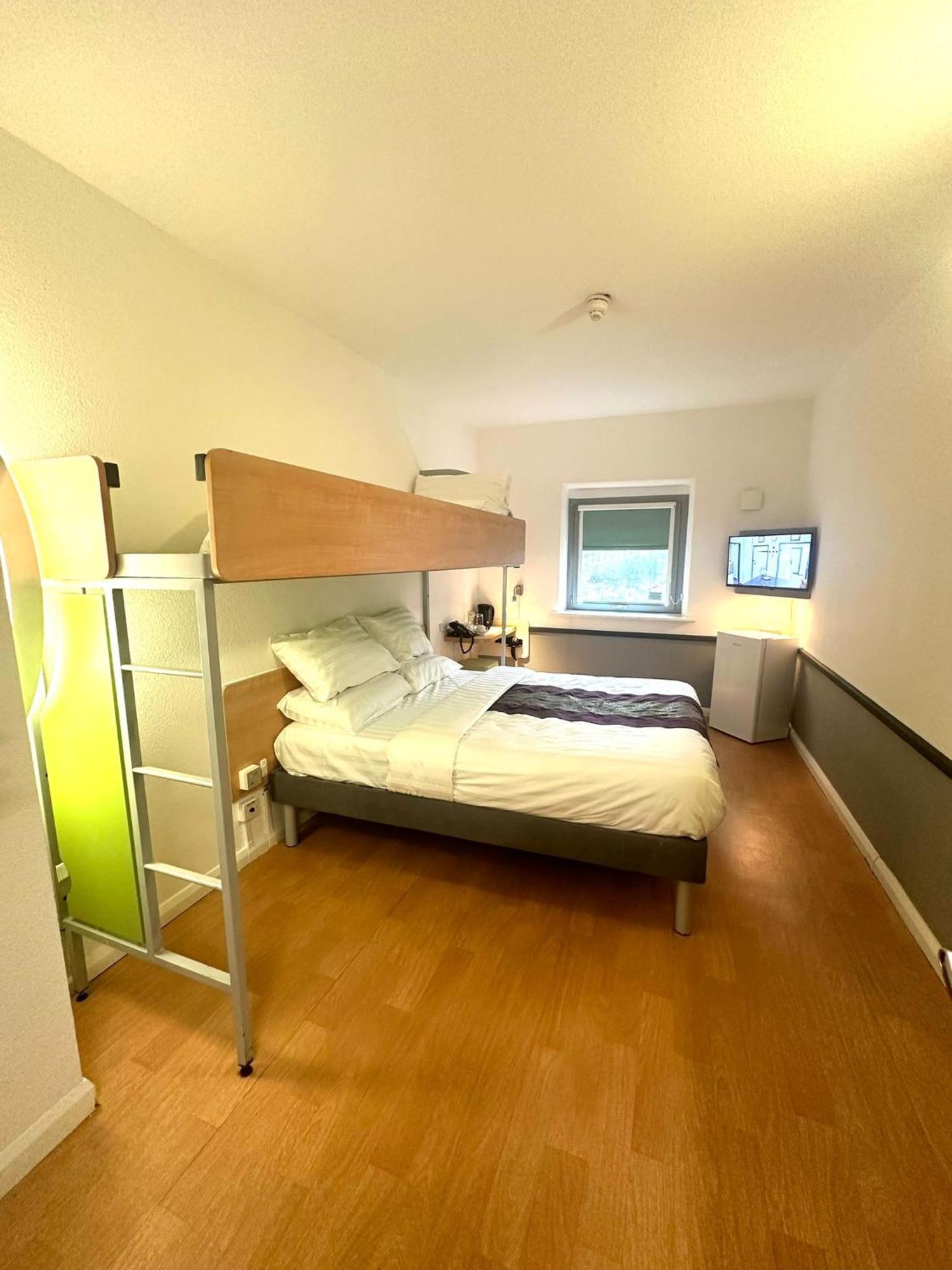 Cambridge Hotel Bradford Central Экстерьер фото