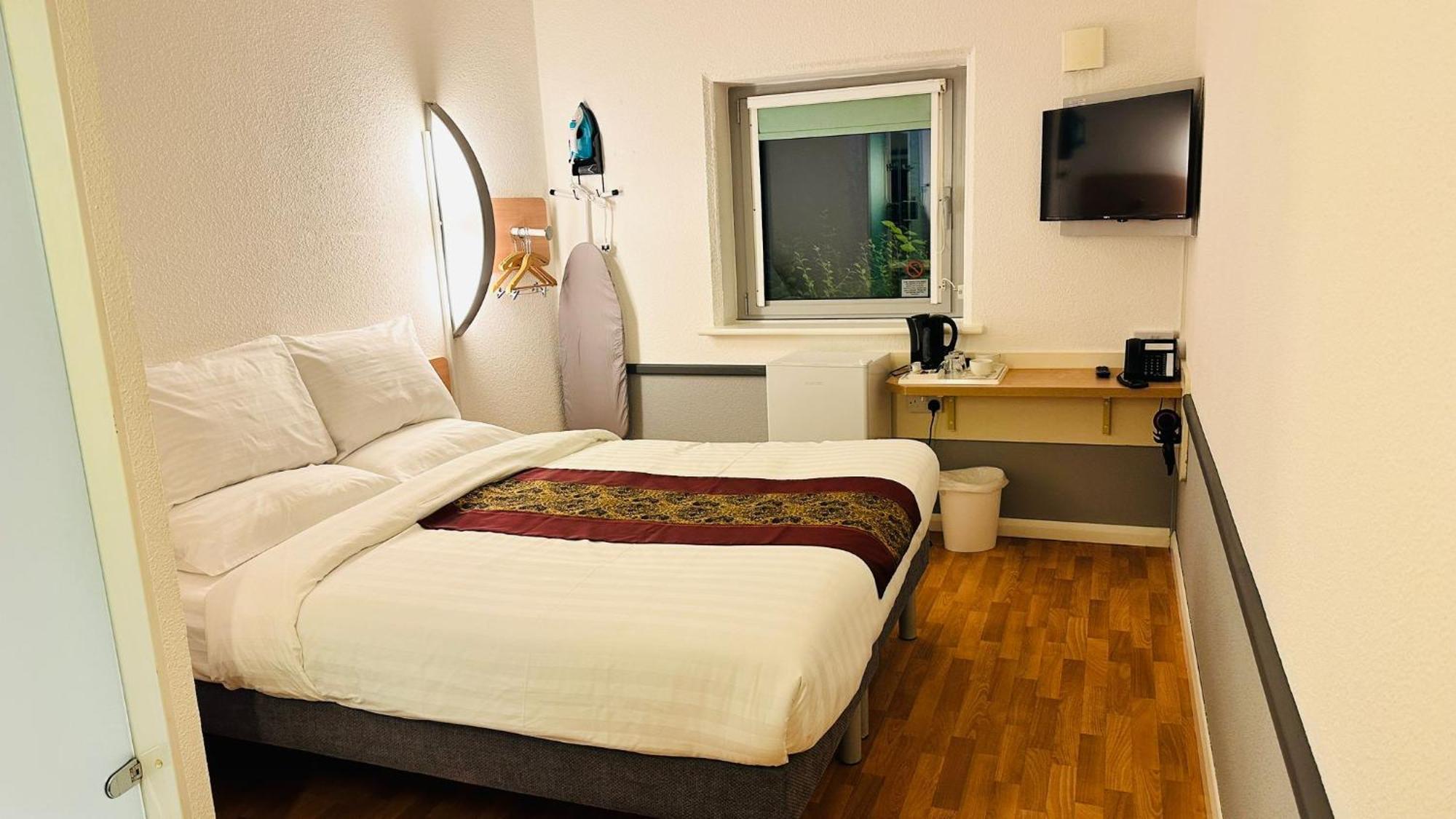 Cambridge Hotel Bradford Central Экстерьер фото